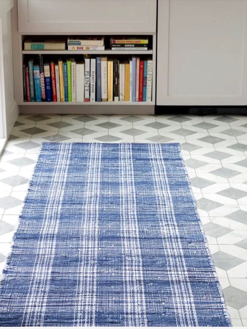 NWT Dash & Albert Denim Plaid Woven Cotton Rug Runner 2’ 6” x 8’